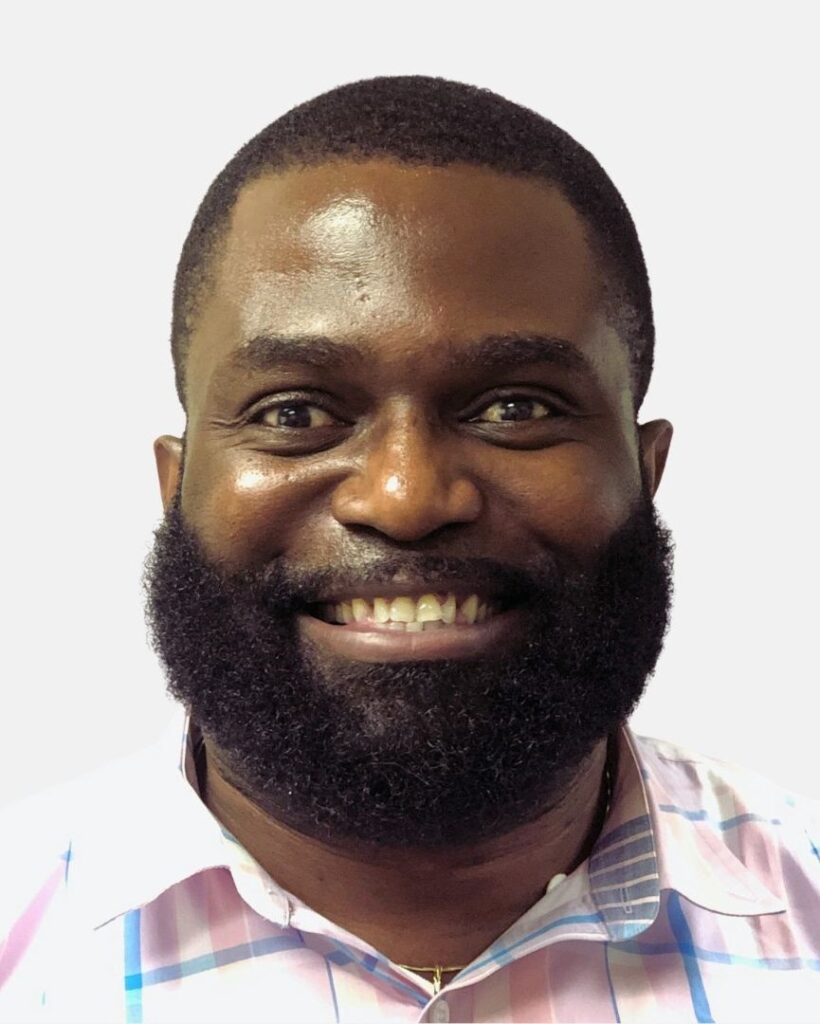 Dr. Ayodele Akinola's portrait before Invisalign